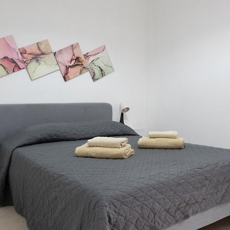 Blife Martinya House - Private Rooms And Apartments Olhão Esterno foto
