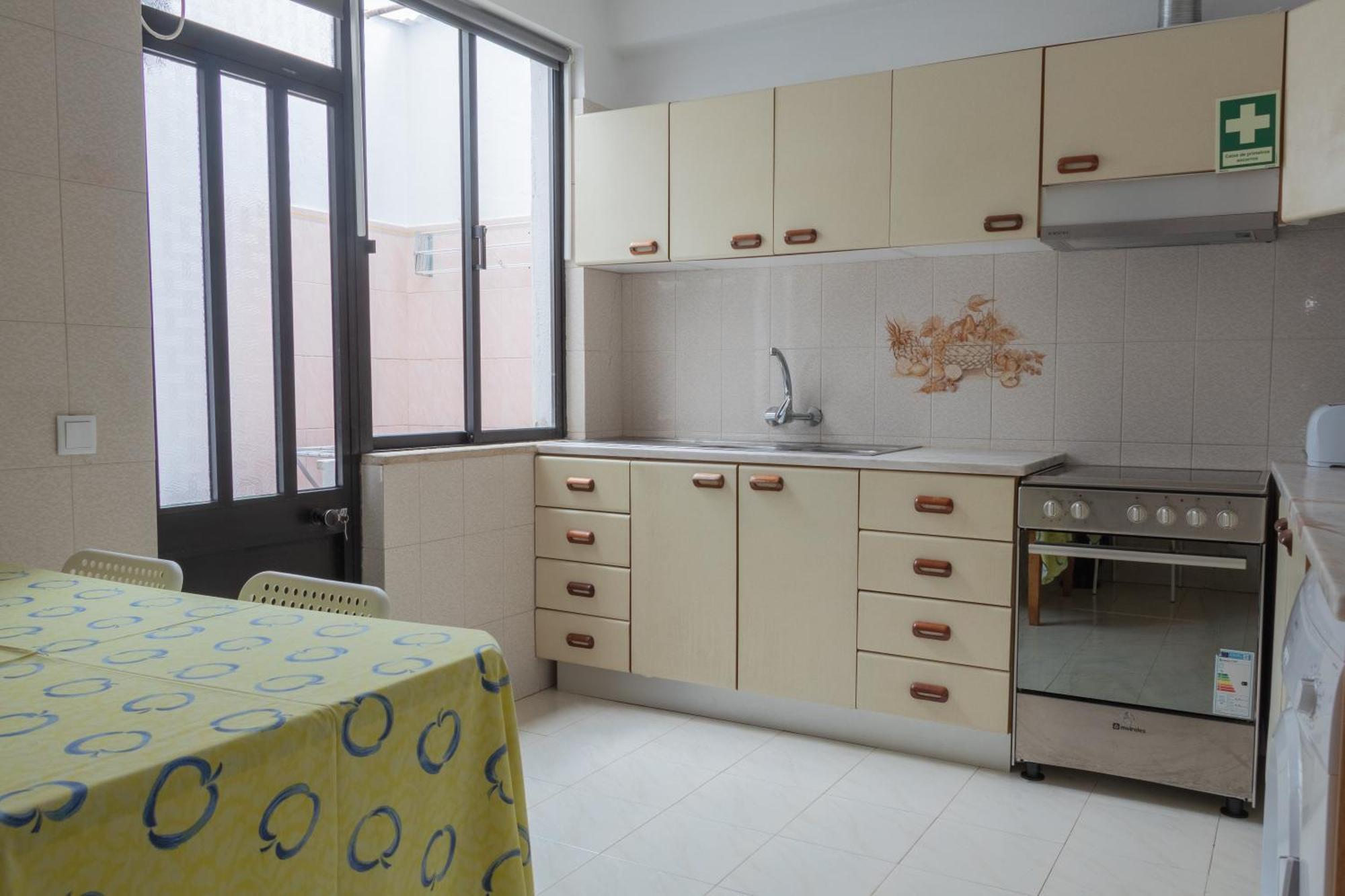 Blife Martinya House - Private Rooms And Apartments Olhão Esterno foto